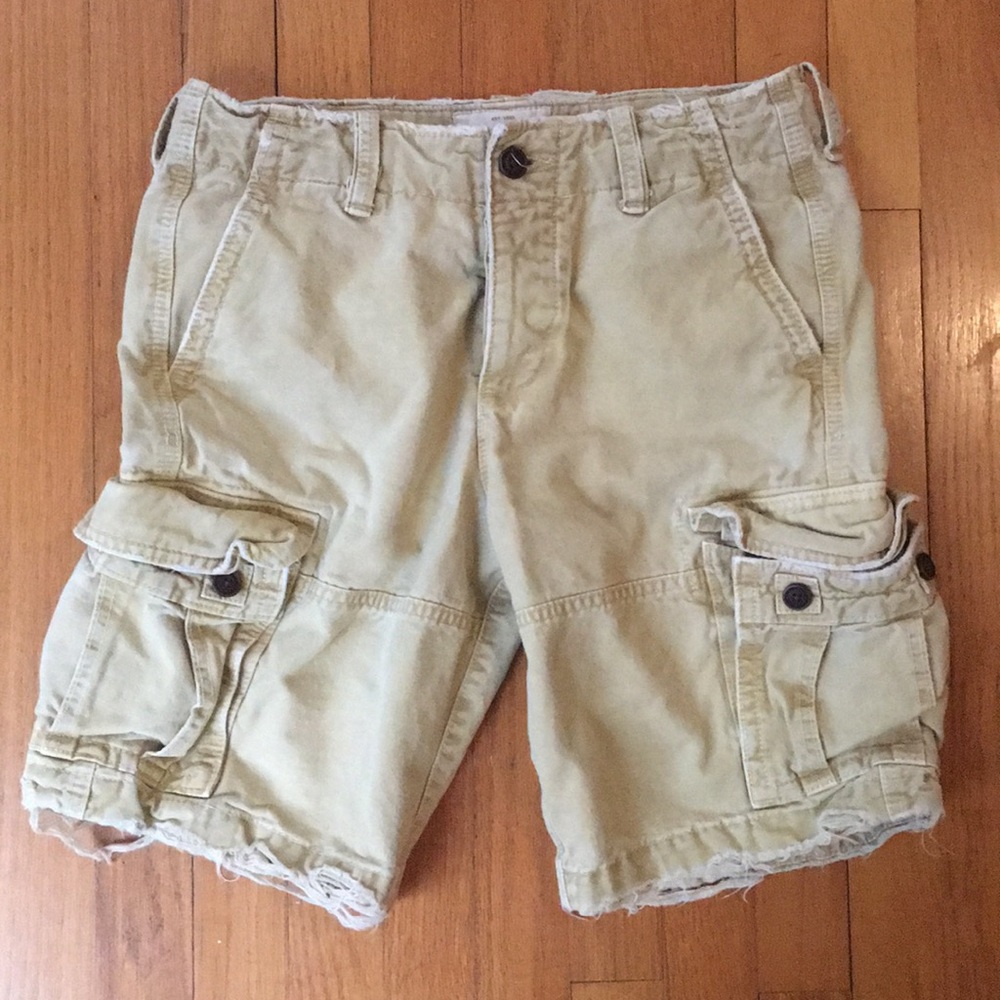 Men’s cargo shorts